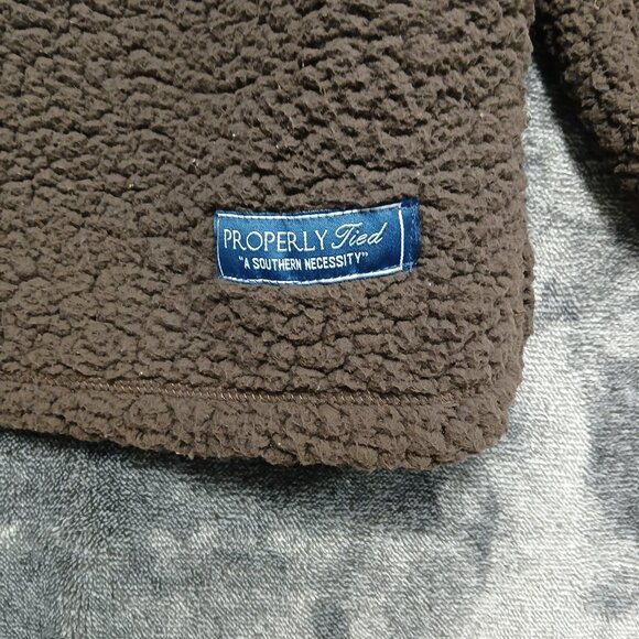 Properly Tied Mens Sherpa 3/4 Zip Pullover Size Medium - Picture 3 of 8